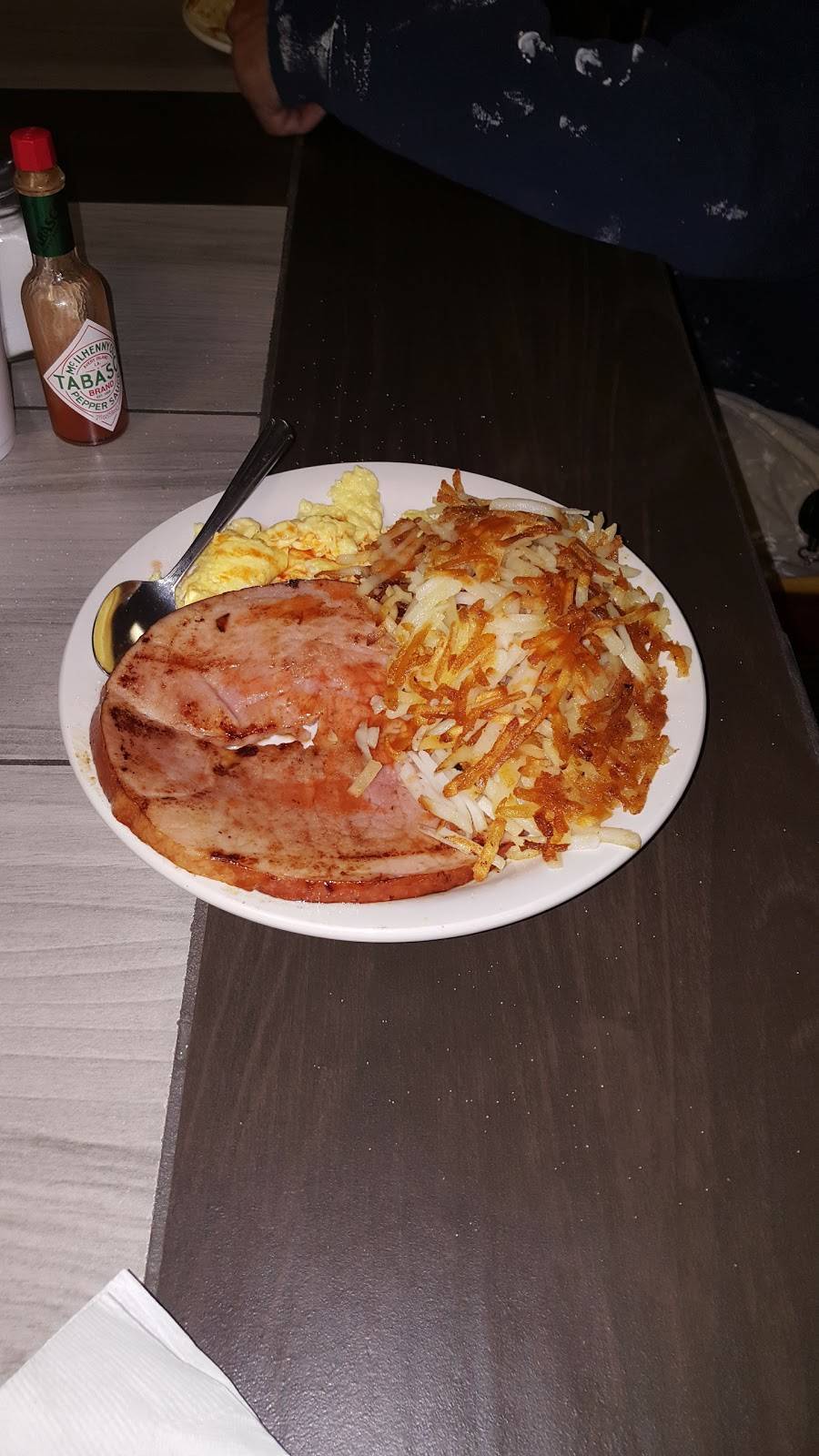 Kellys Family Diner | restaurant | 2131 S Broadway, Wichita, KS 67211, USA | 3169789255 OR +1 316-978-9255