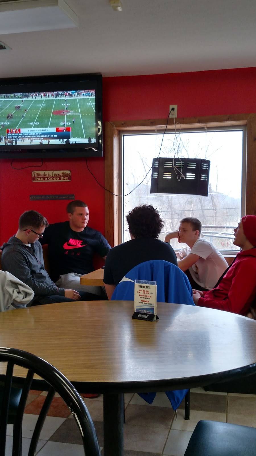 Slate Run Pizza | restaurant | 11893 OH-104, Lucasville, OH 45648, USA | 7405297771 OR +1 740-529-7771