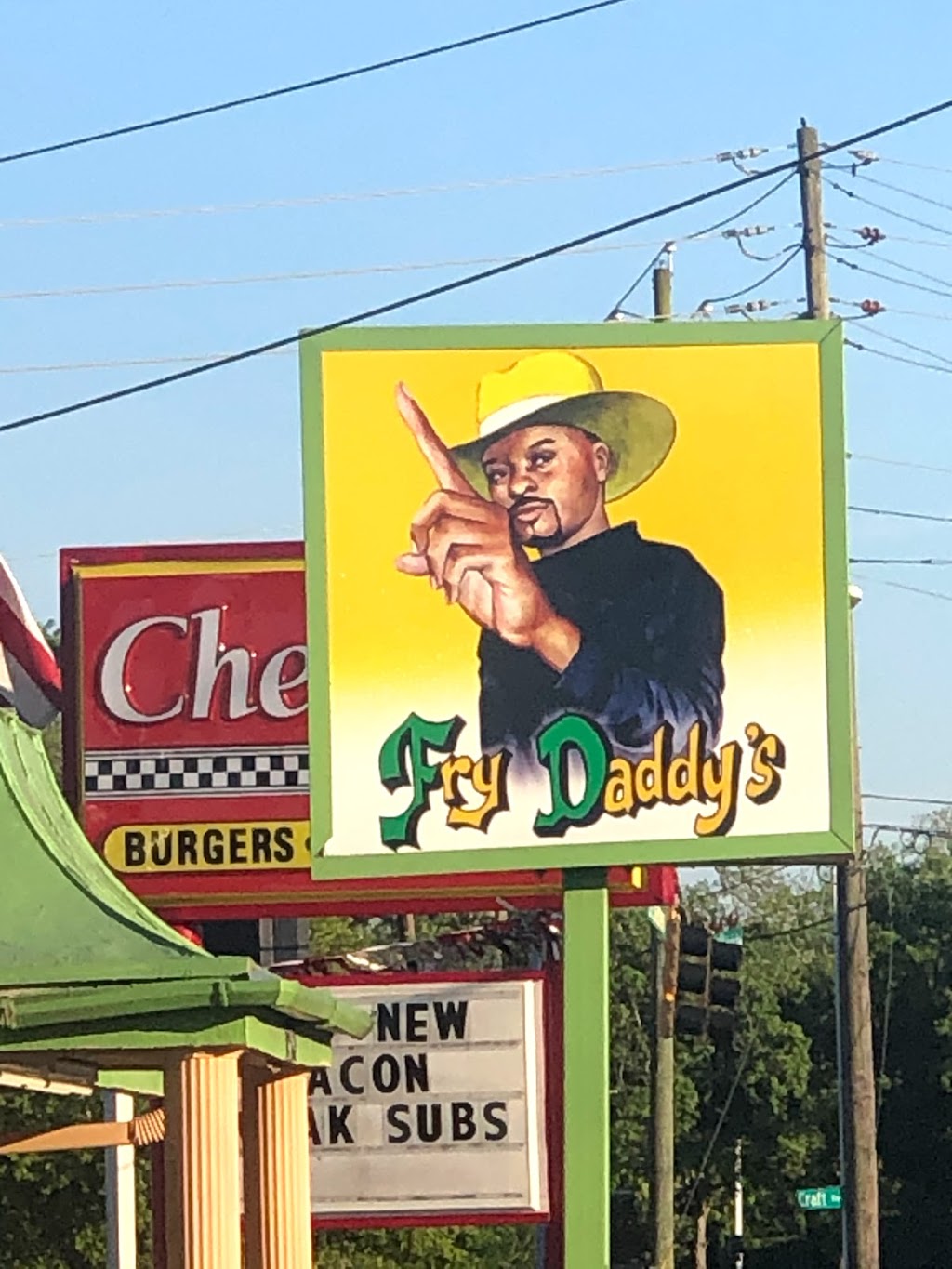 Fry Daddys | restaurant | 2304 St Stephens Rd, Mobile, AL 36617, USA | 2512778822 OR +1 251-277-8822