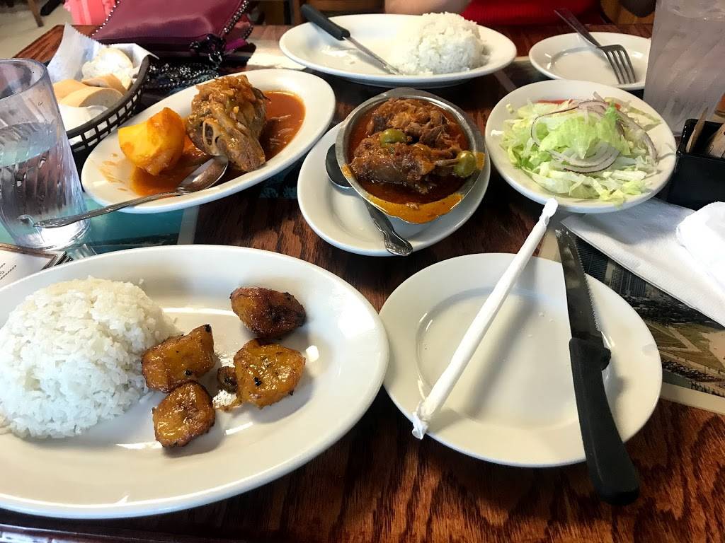 Puerto Sagua | restaurant | 700 Collins Ave, Miami Beach, FL 33139, USA | 3056731115 OR +1 305-673-1115