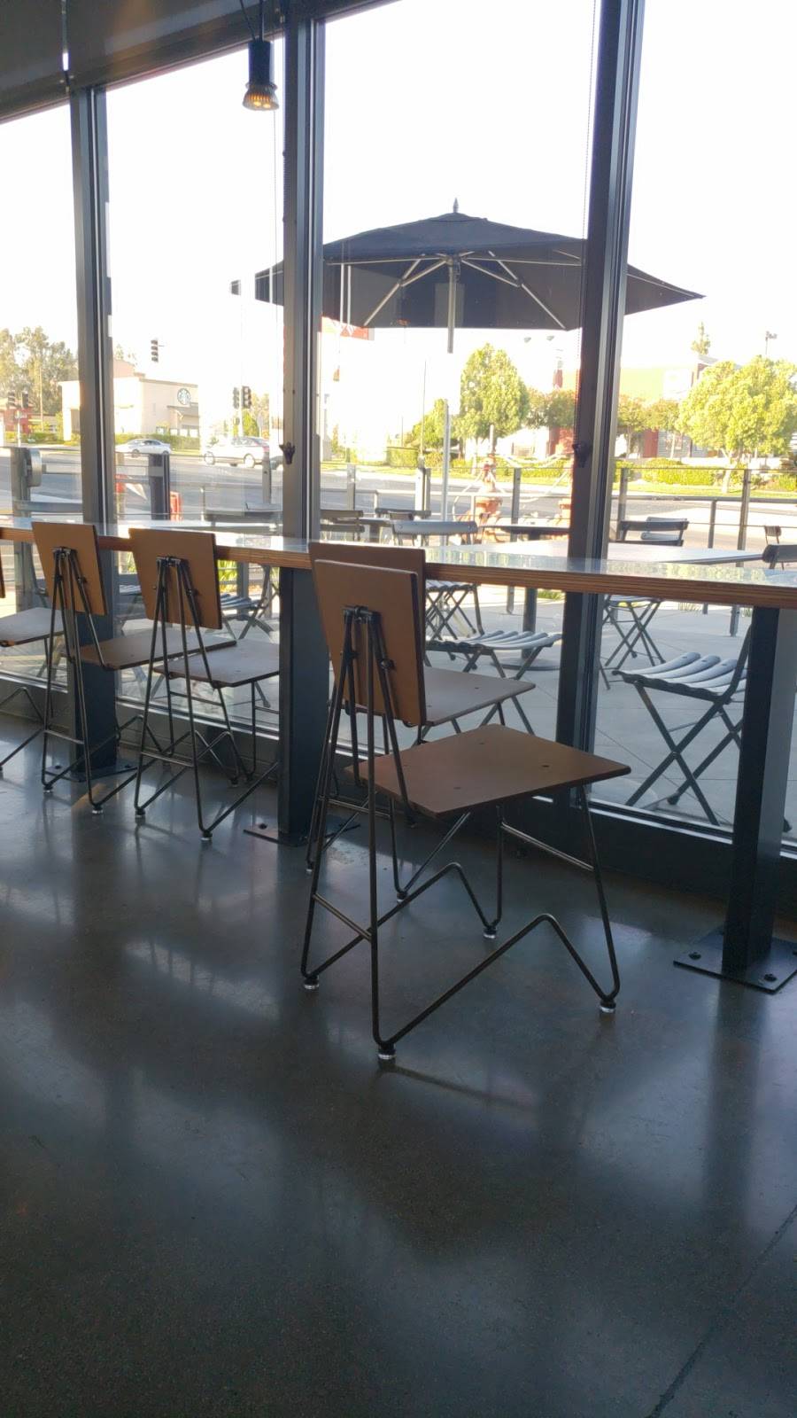 Chipotle Mexican Grill | restaurant | 2630 Mt Vernon Ave Ste 100, Bakersfield, CA 93306, USA | 6618723577 OR +1 661-872-3577