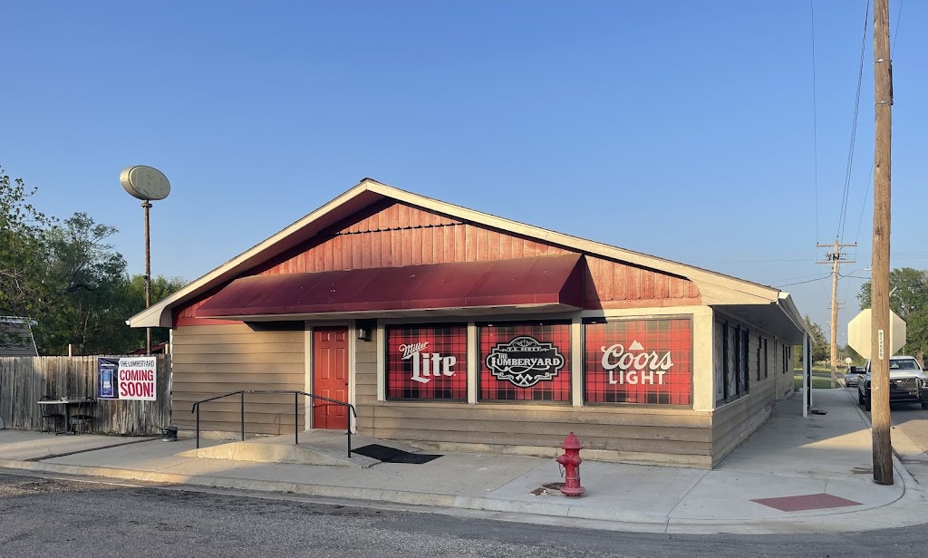 The Lumberyard | restaurant | 100 N Main St, Tescott, KS 67484, USA | 7852834400 OR +1 785-283-4400