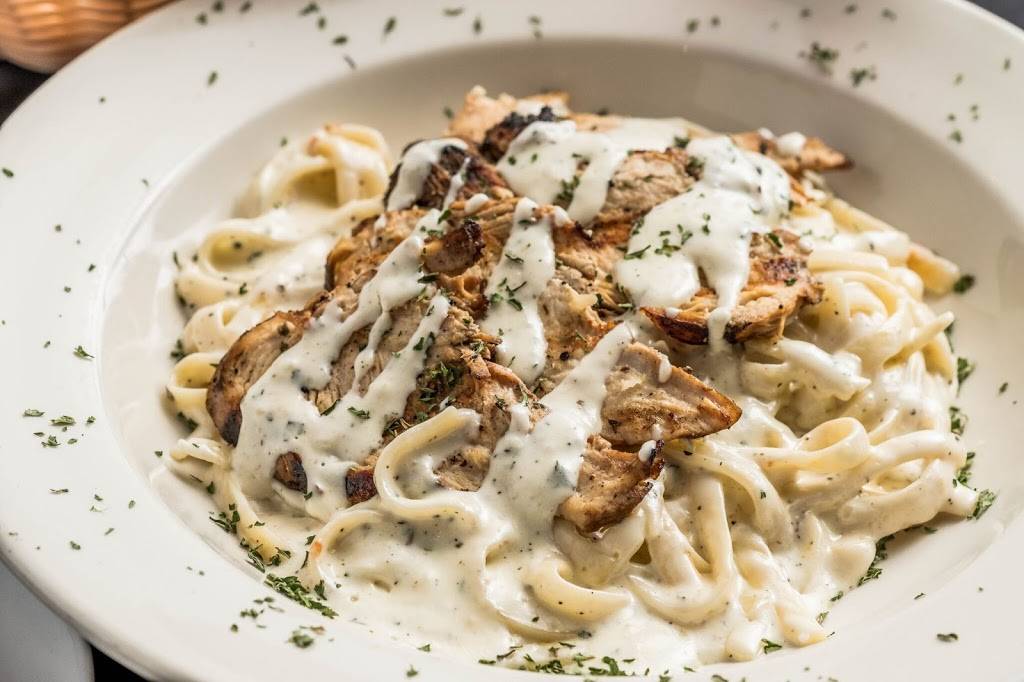 Italian Garden | restaurant | 1504 Government St, Ocean Springs, MS 39564, USA | 2283345475 OR +1 228-334-5475