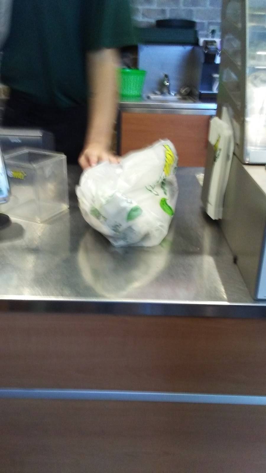 Subway | restaurant | 1595 International Blvd, Norfolk, VA 23513, USA | 7578534300 OR +1 757-853-4300