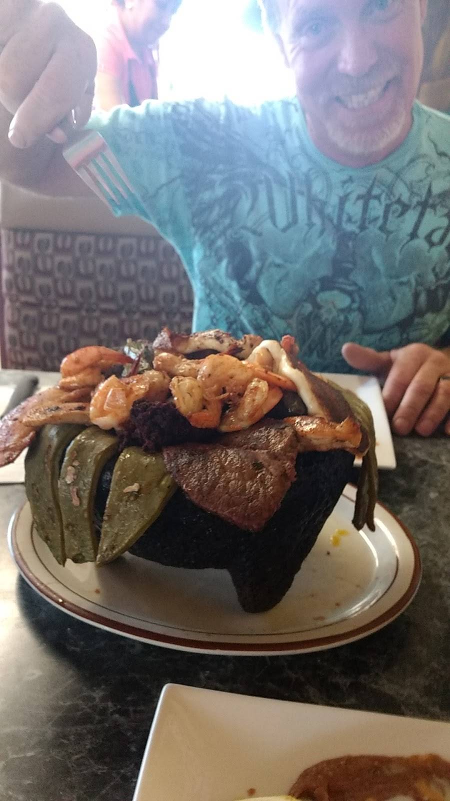 Nayarit Restaurant | restaurant | 140 S D St, Perris, CA 92570, USA | 9519436890 OR +1 951-943-6890