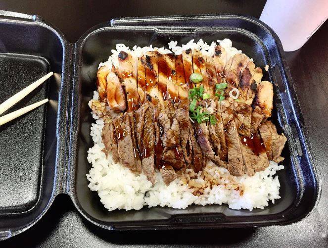 Yogis Grill | restaurant | 3419, 6050 W Chandler Blvd #3, Chandler, AZ 85226, USA | 4807854855 OR +1 480-785-4855