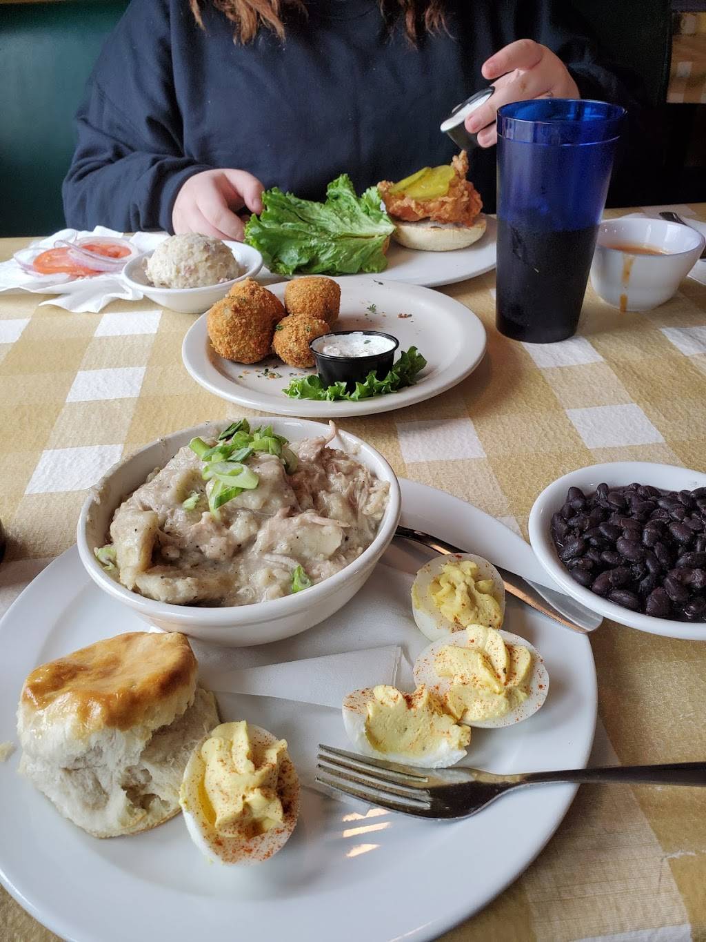 dish | restaurant | 1220 Thomas Ave, Charlotte, NC 28205, USA | 7043440343 OR +1 704-344-0343