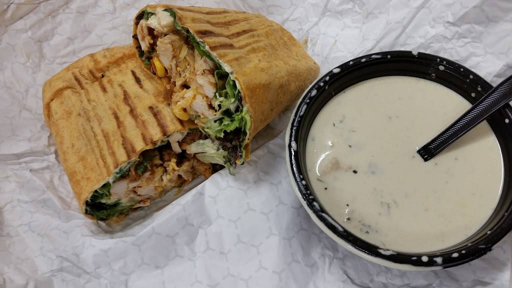 Cracked Pepper | bakery | 1108 W Glen Ave, Peoria, IL 61614, USA | 3098392204 OR +1 309-839-2204