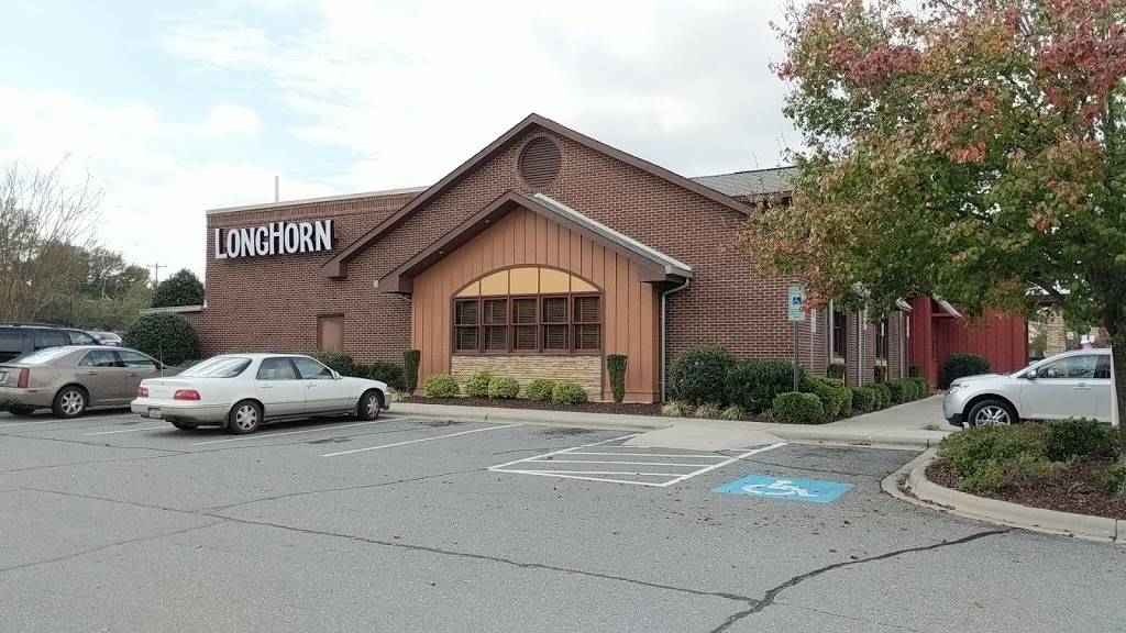 LongHorn Steakhouse | meal takeaway | 8115 Old Mallard Creek Rd, Charlotte, NC 28262, USA | 7049215971 OR +1 704-921-5971