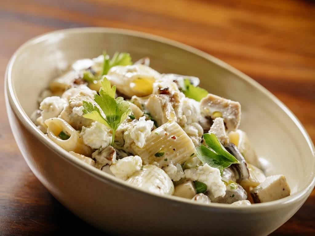 Wolfgang Puck Express | restaurant | Ackerman Union, 308 Westwood Plaza Level 1, Los Angeles, CA 90095, USA | 3108253000 OR +1 310-825-3000