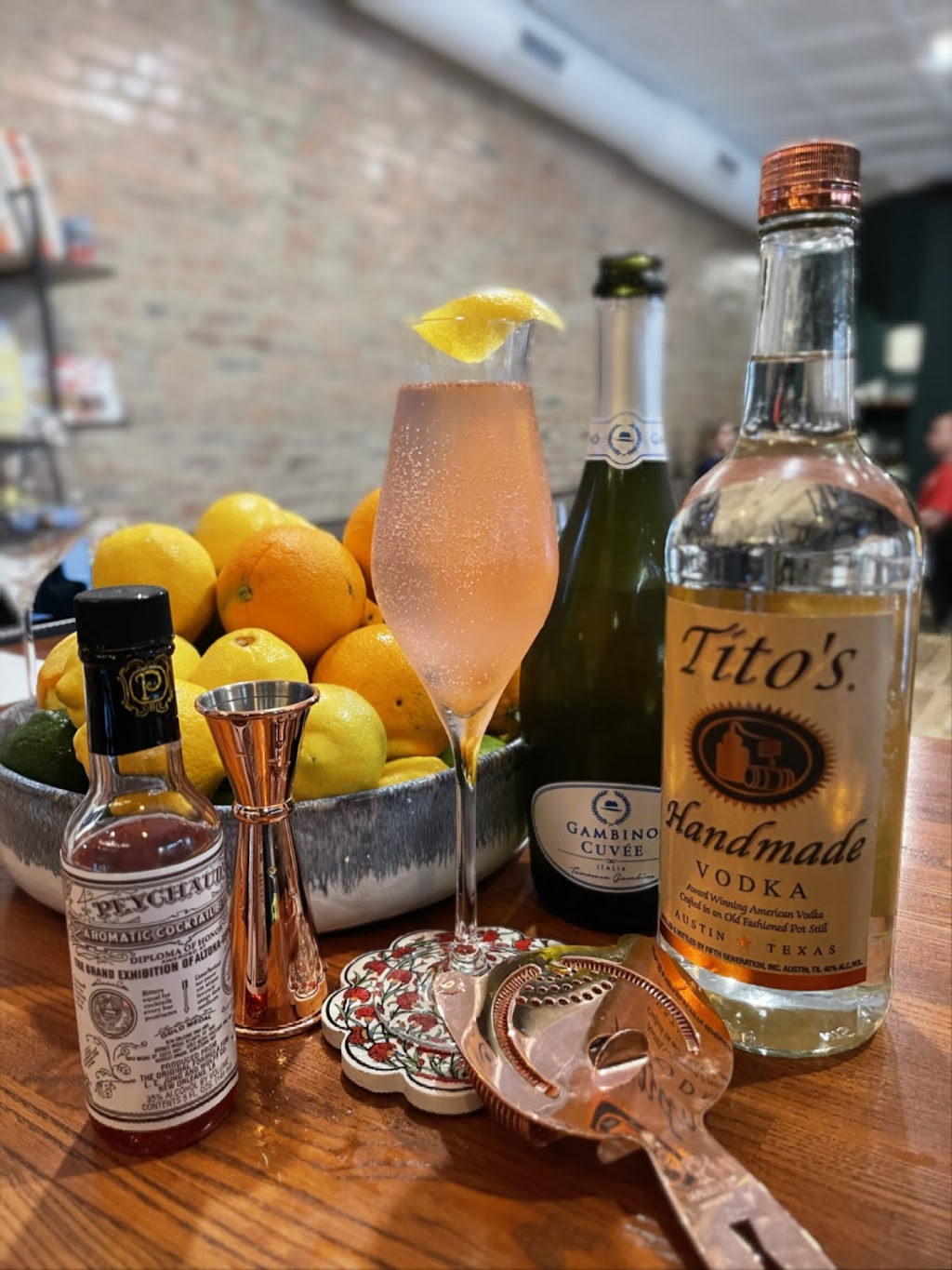 Capa Tosta | restaurant | 2737 Sherman Ave NW, Washington, DC 20001, USA | 2022990758 OR +1 202-299-0758