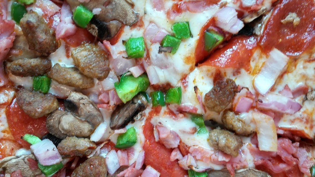 Hungry Howies Pizza | meal delivery | 306 S Tyndall Pkwy, Panama City, FL 32404, USA | 8507470447 OR +1 850-747-0447