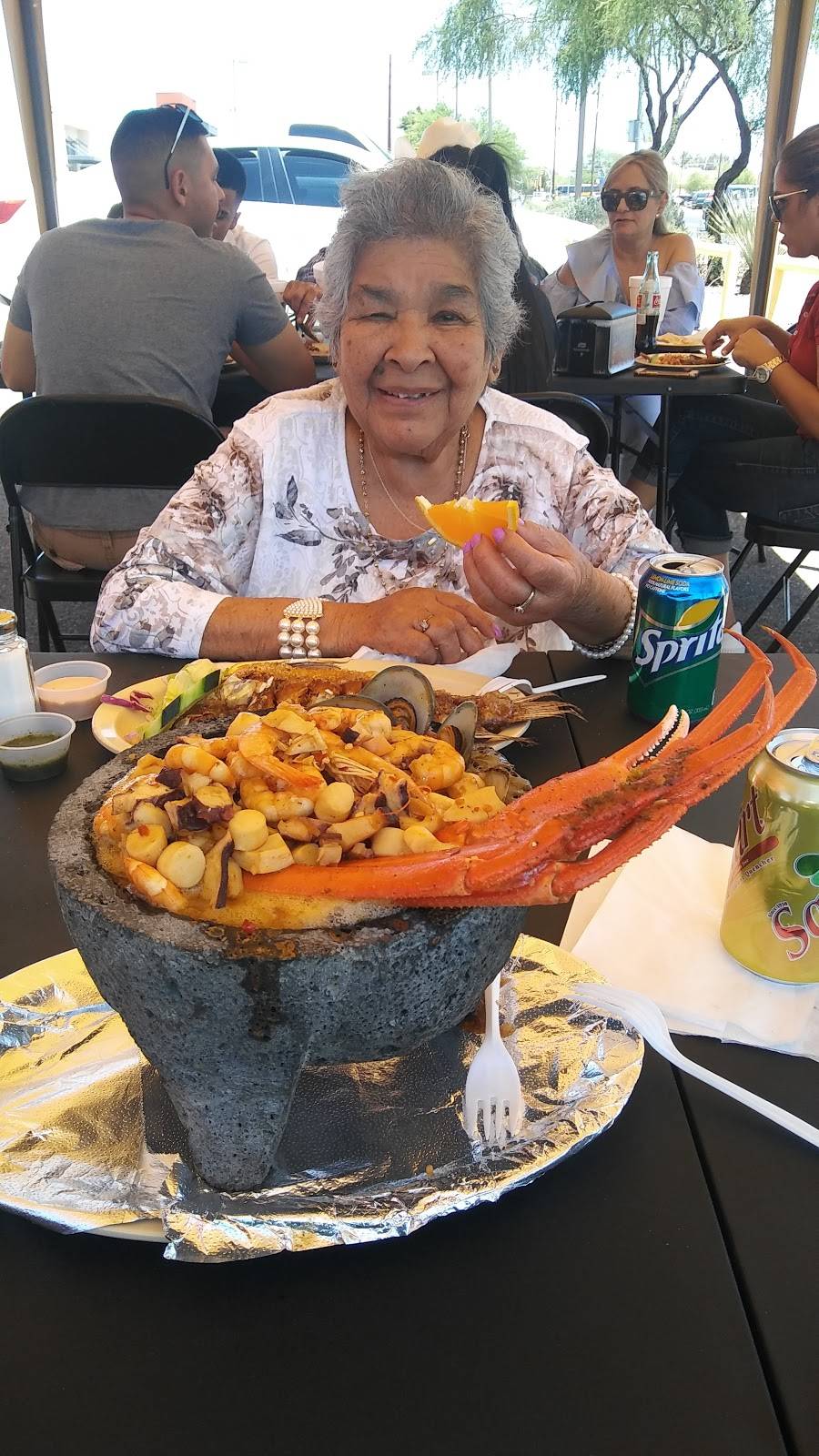 Tacos Mexicali | restaurant | 752 W Irvington Rd, Tucson, AZ 85714, USA | 5202695932 OR +1 520-269-5932