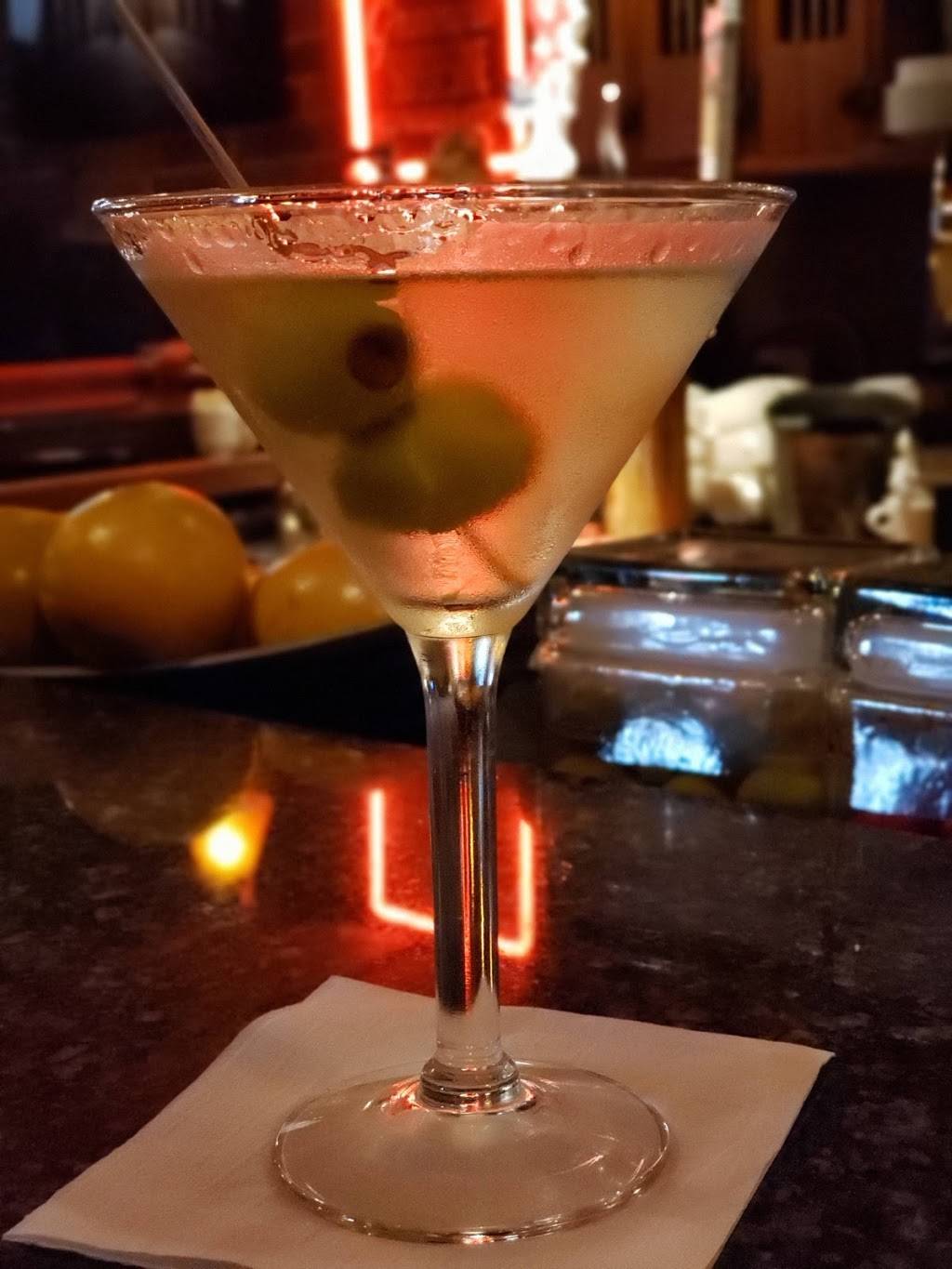 Anthony Js Bistro | restaurant | 6 Holmes St, Mystic, CT 06355, USA | 8605360448 OR +1 860-536-0448