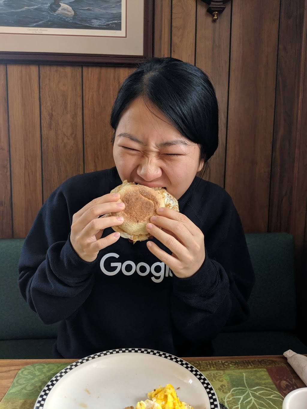 Renos Restaurant | restaurant | 1344 Defense Hwy, Gambrills, MD 21054, USA | 4107210575 OR +1 410-721-0575