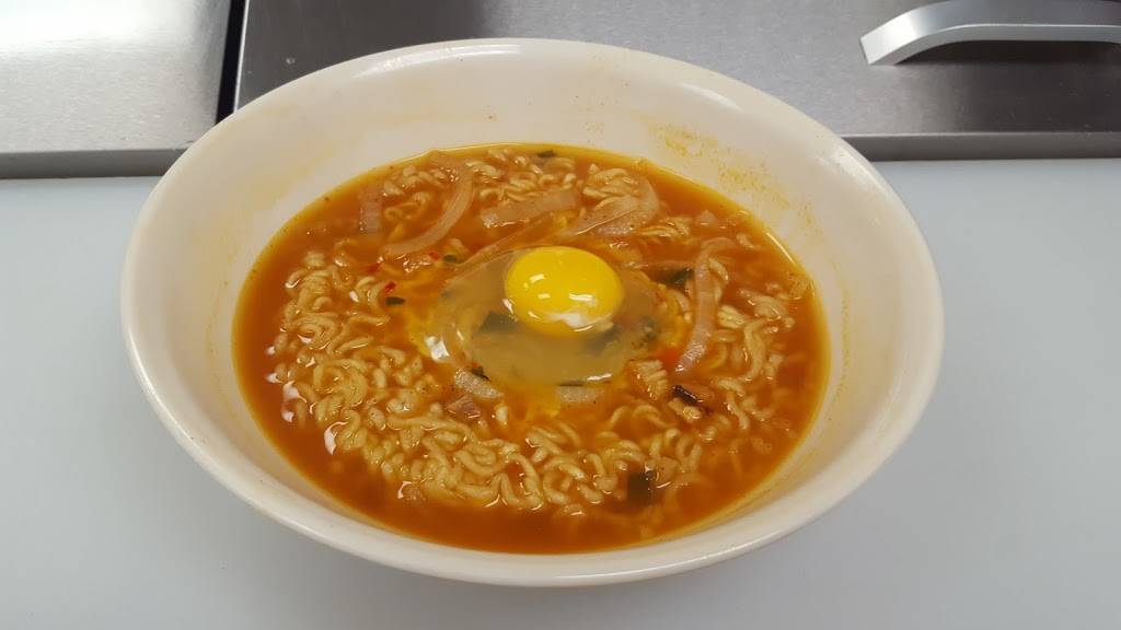 Tasty Grill | restaurant | 1500 E Market St # G, Greensboro, NC 27401, USA | 3363780500 OR +1 336-378-0500