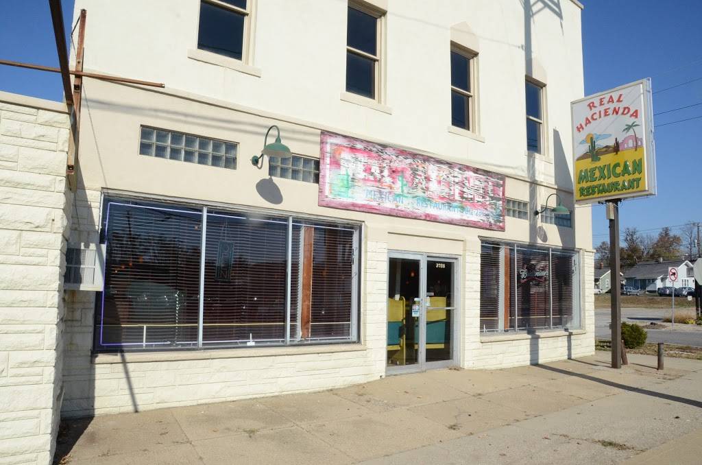 Real Hacienda | restaurant | 3728 Wabash Ave, Terre Haute, IN 47803, USA | 8122342242 OR +1 812-234-2242
