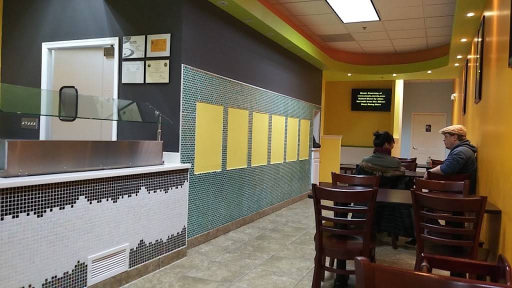 Padminis Curry Grill | restaurant | 5100 Buckeystown Pike STE 166, Frederick, MD 21704, USA | 3017324921 OR +1 301-732-4921