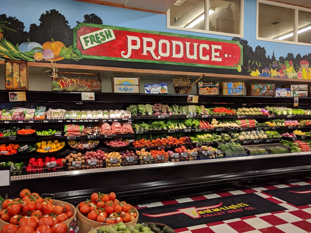 Cartwrights Market | restaurant | 745 Stewart Ave, Medford, OR 97501, USA | 5415001469 OR +1 541-500-1469