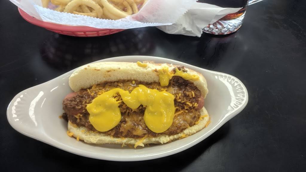 Nuway Burgers | restaurant | 7301 W Central Ave, Wichita, KS 67212, USA | 3167222217 OR +1 316-722-2217