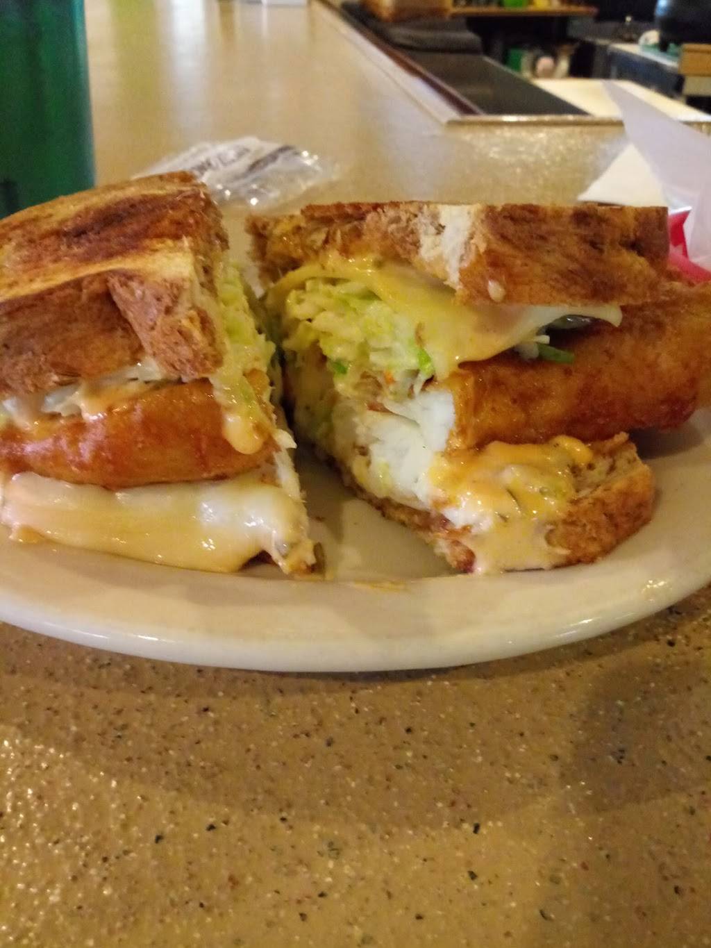 Williamsburg Snack Bar | restaurant | 109 Main St, Haydenville, MA 01039, USA | 4132687556 OR +1 413-268-7556