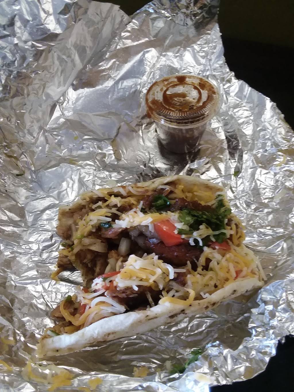 C & R Caribbean Jerk | restaurant | 2575 Snapfinger Rd e, Decatur, GA 30034, USA | 7706804250 OR +1 770-680-4250