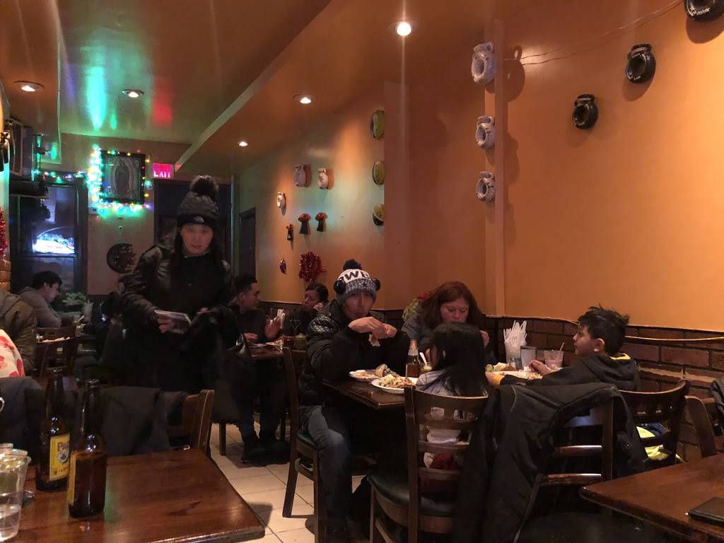 Taqueria Cocoyoc | restaurant | 211 Wyckoff Ave, Brooklyn, NY 11237, USA | 7184974489 OR +1 718-497-4489