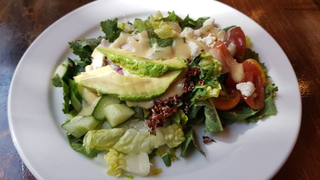 The Limestone Kitchen Restaurant & Lounge | night club | 4415 S IH 35 Frontage Rd, Austin, TX 78744, USA | 5124417900 OR +1 512-441-7900