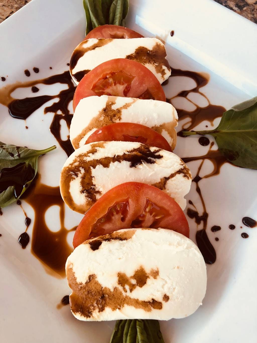 Gabys Freshway Pizza | restaurant | 10429 Venice Blvd, Los Angeles, CA 90034, USA | 4246034899 OR +1 424-603-4899