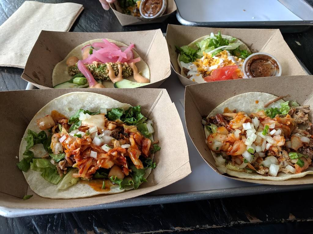 Sister Bar | restaurant | 407 Central Ave NW, Albuquerque, NM 87102, USA | 5052424900 OR +1 505-242-4900