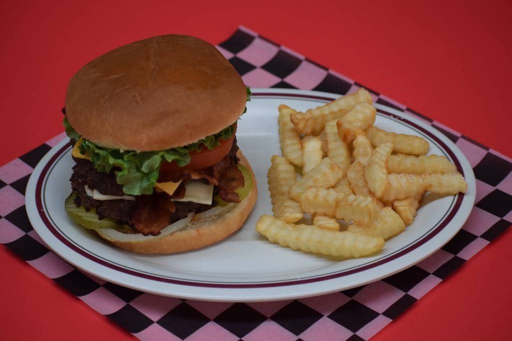 Bushs diner. | restaurant | 7495 US-231, Wetumpka, AL 36092, USA | 3344784130 OR +1 334-478-4130