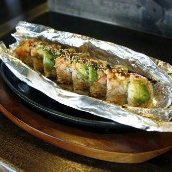 RollEat Sushi | restaurant | 148 W State St, Kennett Square, PA 19348, United States | 4847327197 OR +1 484-732-7197