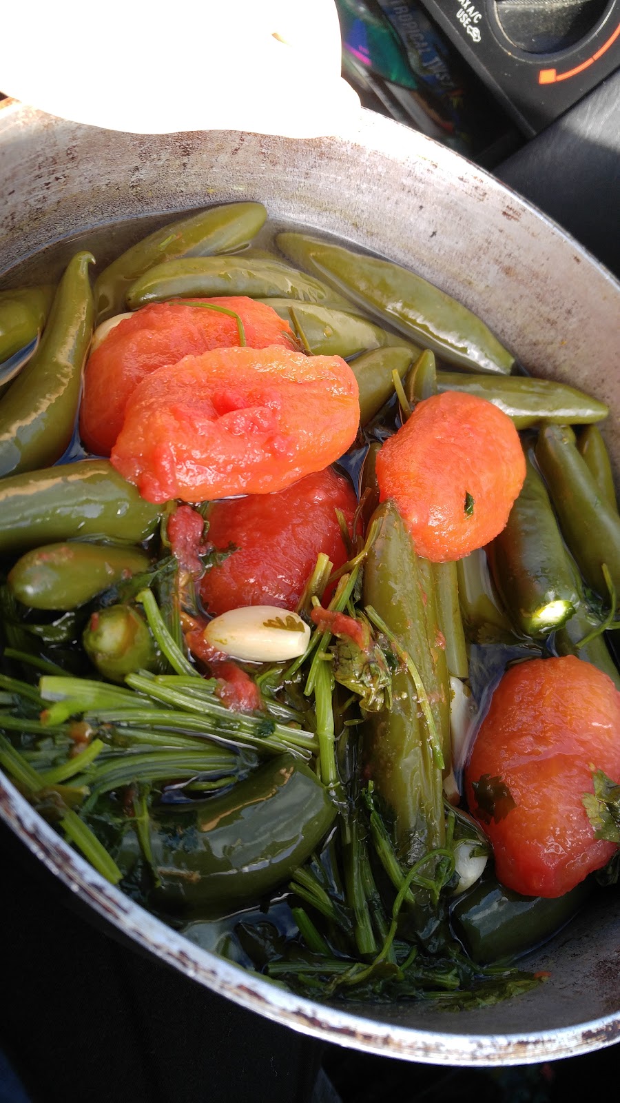 Flores28 | restaurant | 316 E Cevallos St, San Antonio, TX 78204, USA | 2102282828 OR +1 210-228-2828