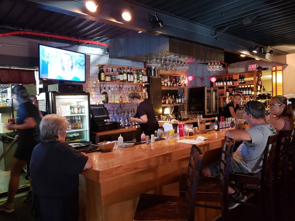 Jumpin Jakes | restaurant | 181 Saco Ave, Old Orchard Beach, ME 04064, USA | 2079373250 OR +1 207-937-3250