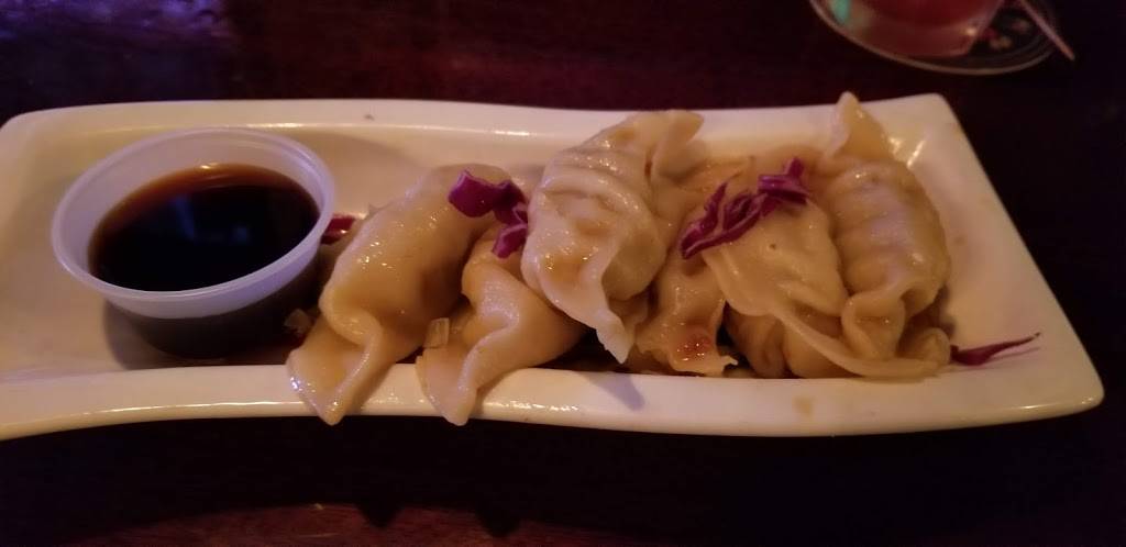 Bootleg Bar & Kitchen | restaurant | 2360 Van Ness Ave, San Francisco, CA 94109, USA | 4158727773 OR +1 415-872-7773