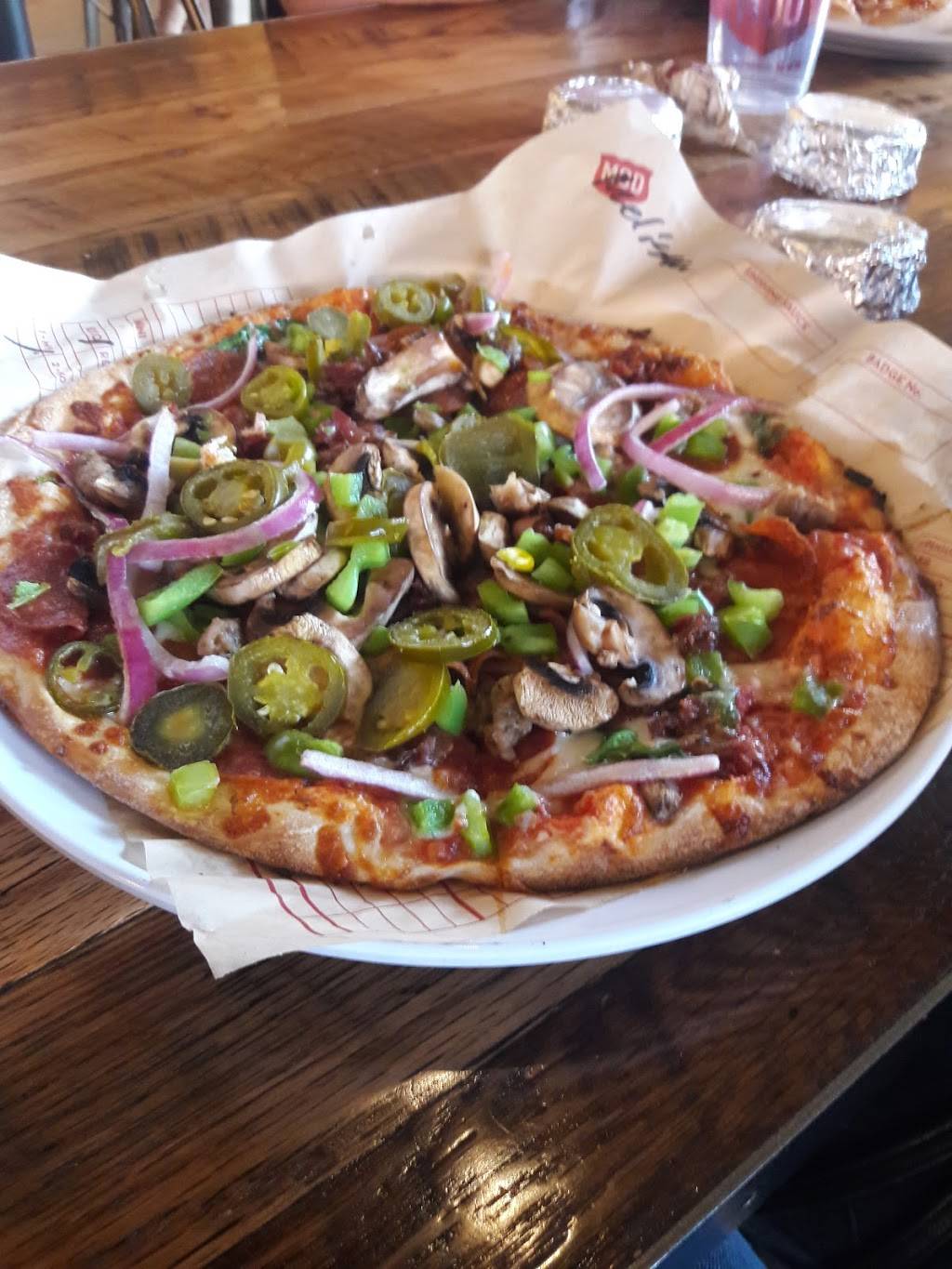 MOD Pizza | restaurant | 1031 Cochrane Rd, Shops A, Suite 100, Morgan Hill, CA 95037, USA | 6692580000 OR +1 669-258-0000