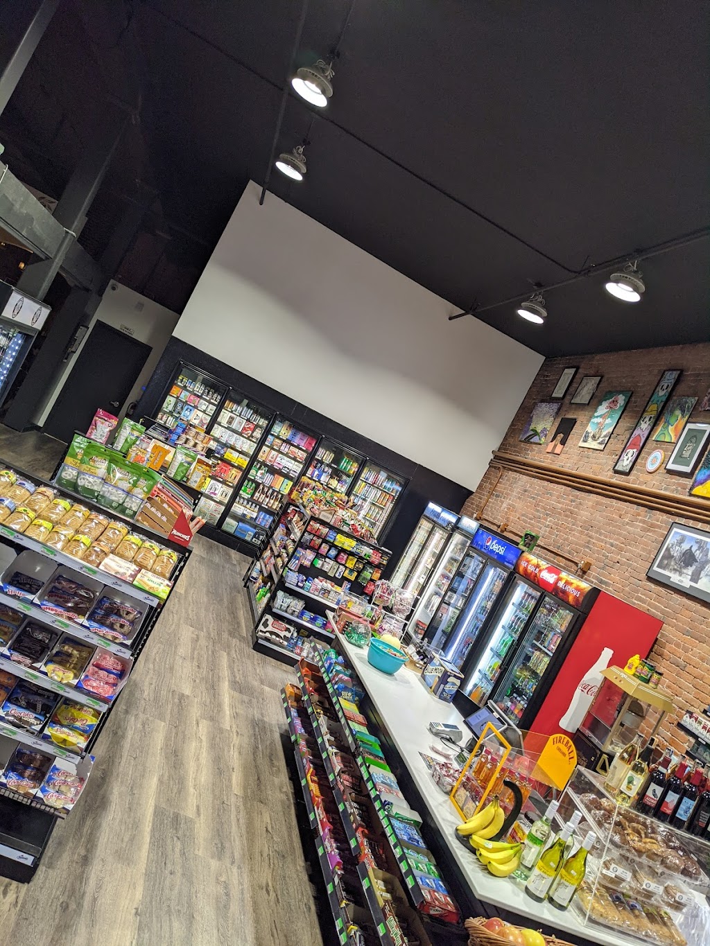 Munchies Market | restaurant | Court Street side of the Reed Opera House, 189 Liberty St NE Suite 107, Salem, OR 97301, USA | 5033027244 OR +1 503-302-7244