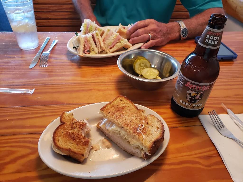 Central Park Deli | meal takeaway | 12744 Jefferson Davis Hwy, Chester, VA 23831, USA | 8047969660 OR +1 804-796-9660