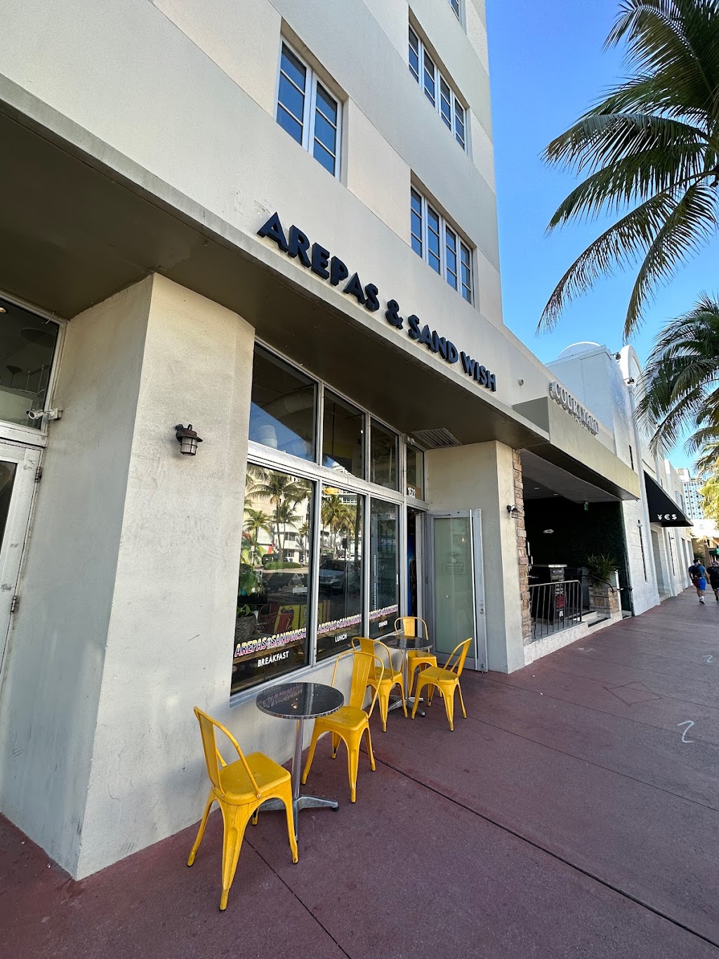 Arepas and Sand Wish miami | restaurant | 1522 Washington Ave, Miami Beach, FL 33139, USA | 3057638134 OR +1 305-763-8134
