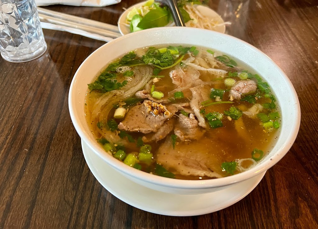 Monas Super Noodle | restaurant | 850 W 36th St, Baltimore, MD 21211, USA | 6679303119 OR +1 667-930-3119