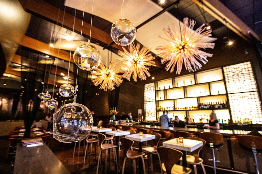 PSQUARE HOSPITALITY GROUP | restaurant | 332 E Illinois St, Chicago, IL 60611, USA | 3124040440 OR +1 312-404-0440