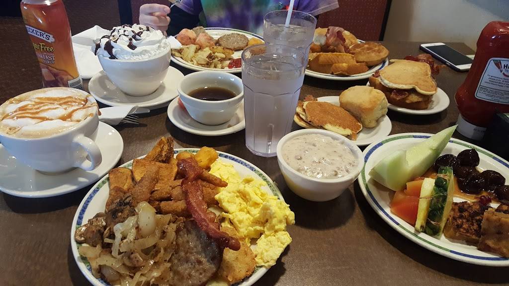 Eatn Park | restaurant | 1026 Mountain Laurel Plaza, Latrobe, PA 15650, USA | 7245321966 OR +1 724-532-1966