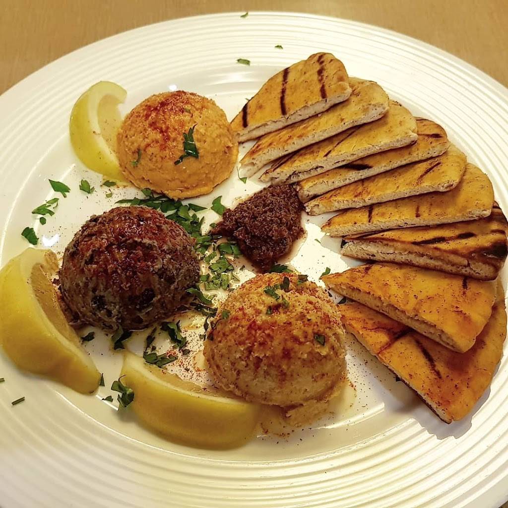 B-Line Diner | restaurant | 9801 International Dr, Orlando, FL 32819, USA | 4073454460 OR +1 407-345-4460