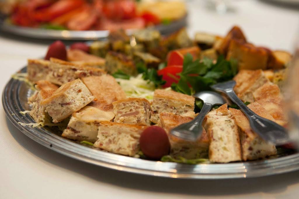 Umbertos | restaurant | 633 Jericho Turnpike, New Hyde Park, NY 11040, USA | 5164377698 OR +1 516-437-7698