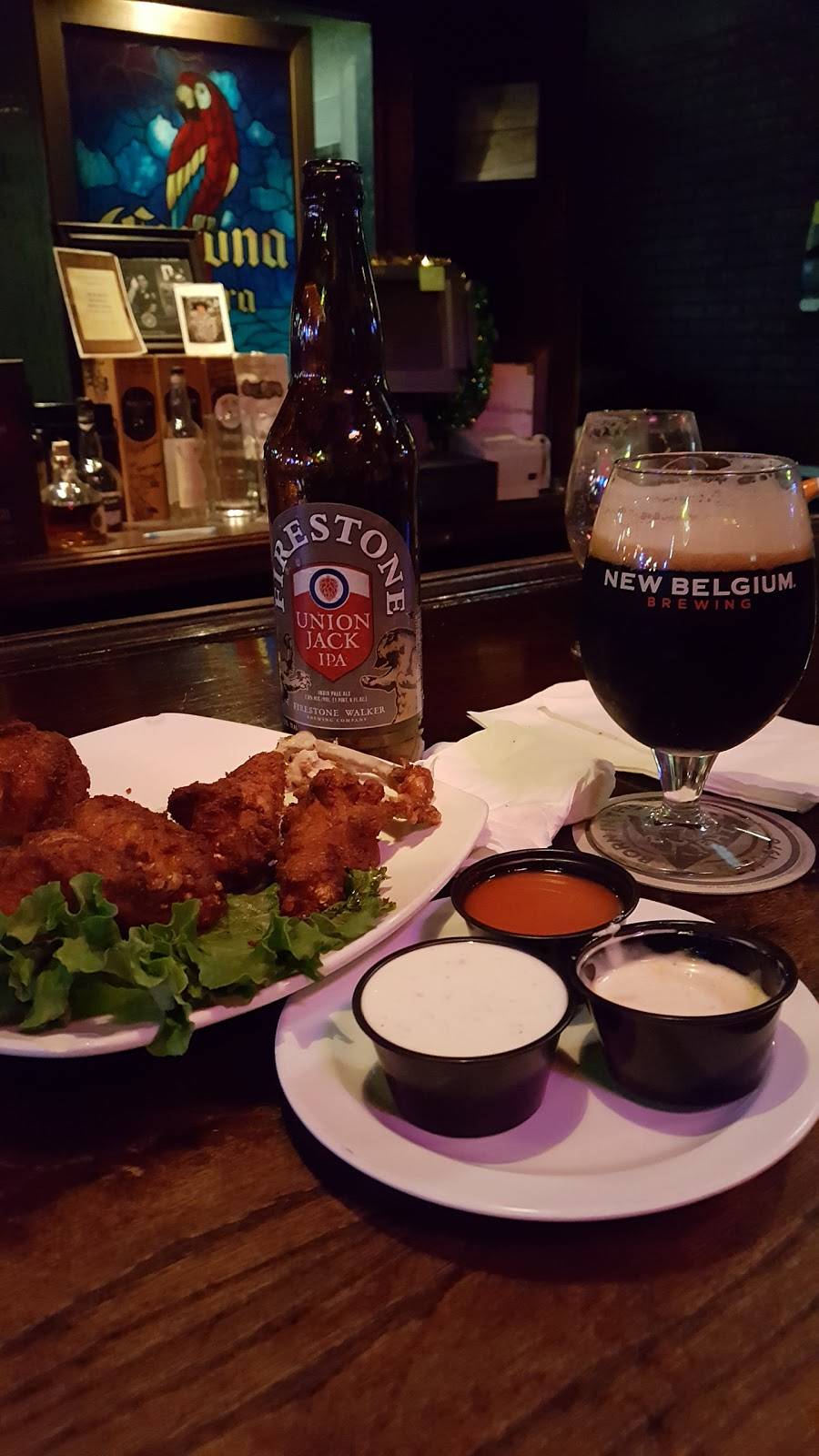 Shamrocks Grille & Pub | restaurant | 1275 Magnolia Ave, Corona, CA 92879, USA | 9518084881 OR +1 951-808-4881