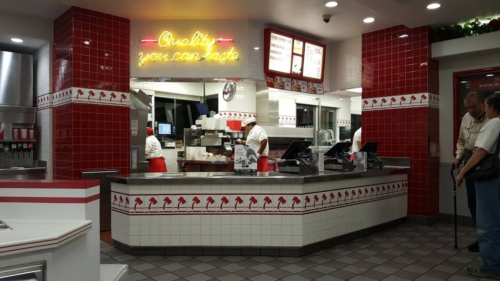 In-N-Out Burger | restaurant | 1261 S Lone Hill Ave, Glendora, CA 91740, USA | 8007861000 OR +1 800-786-1000