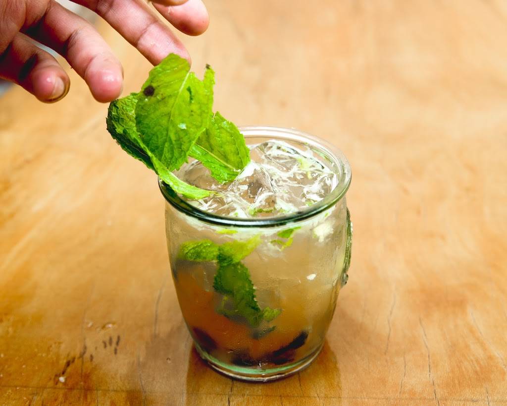 Casa dPaco | restaurant | 73 Warwick St, Newark, NJ 07105, USA | 8623079466 OR +1 862-307-9466