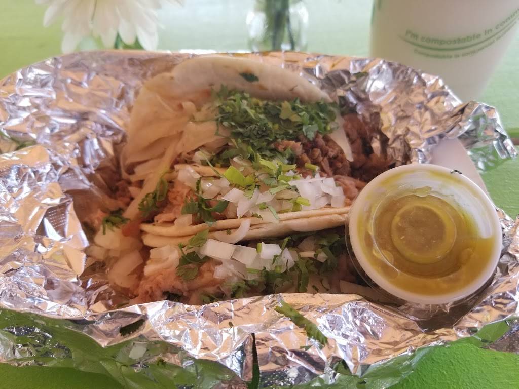 Taco Stop | restaurant | 1900 Irving Blvd, Dallas, TX 75207, USA | 9729714859 OR +1 972-971-4859