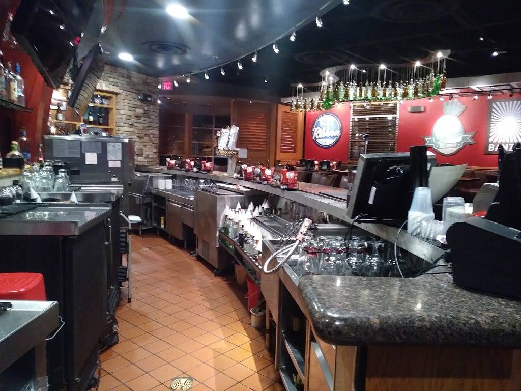 Red Robin Gourmet Burgers and Brews | restaurant | 12646 IL-59, Plainfield, IL 60544, USA | 8152303056 OR +1 815-230-3056