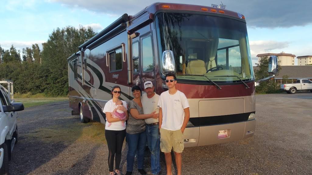 Hungry Howies Pizza and Subs | meal delivery | 2934 US-27, Sebring, FL 33870, USA | 8633854777 OR +1 863-385-4777